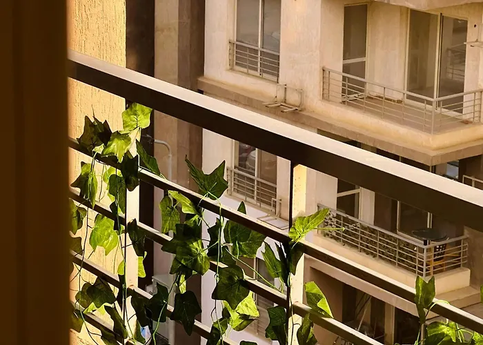 A Room In A Shared Apartment In New Cairo, Al-Rehab
